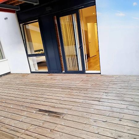 Your Riverside Home 2 With Private Balcony London Eksteriør billede