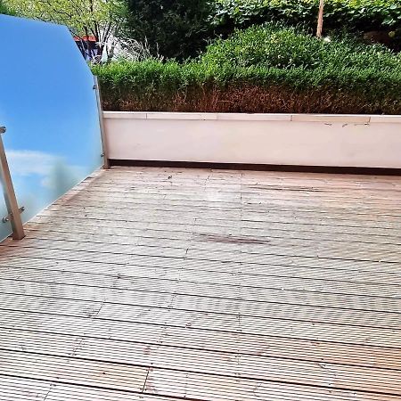 Your Riverside Home 2 With Private Balcony London Eksteriør billede