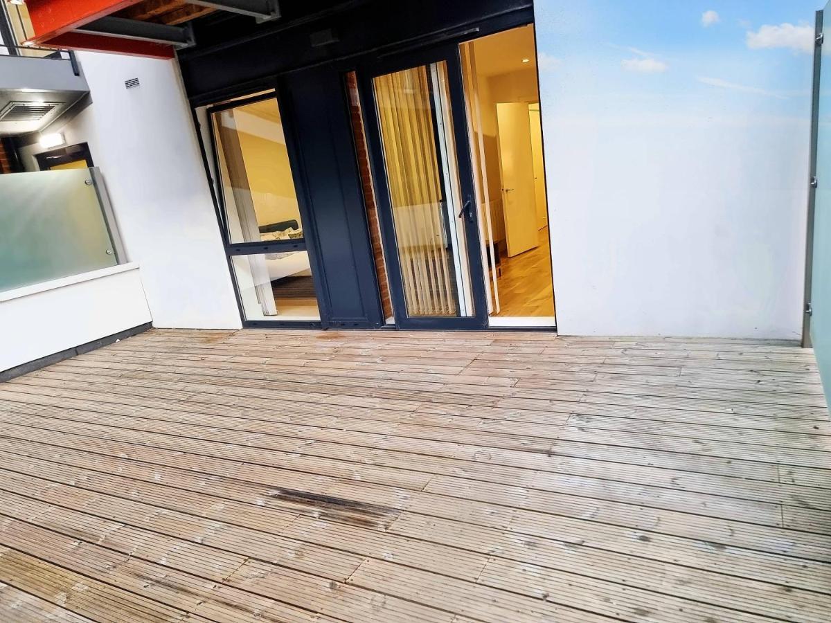 Your Riverside Home 2 With Private Balcony London Eksteriør billede